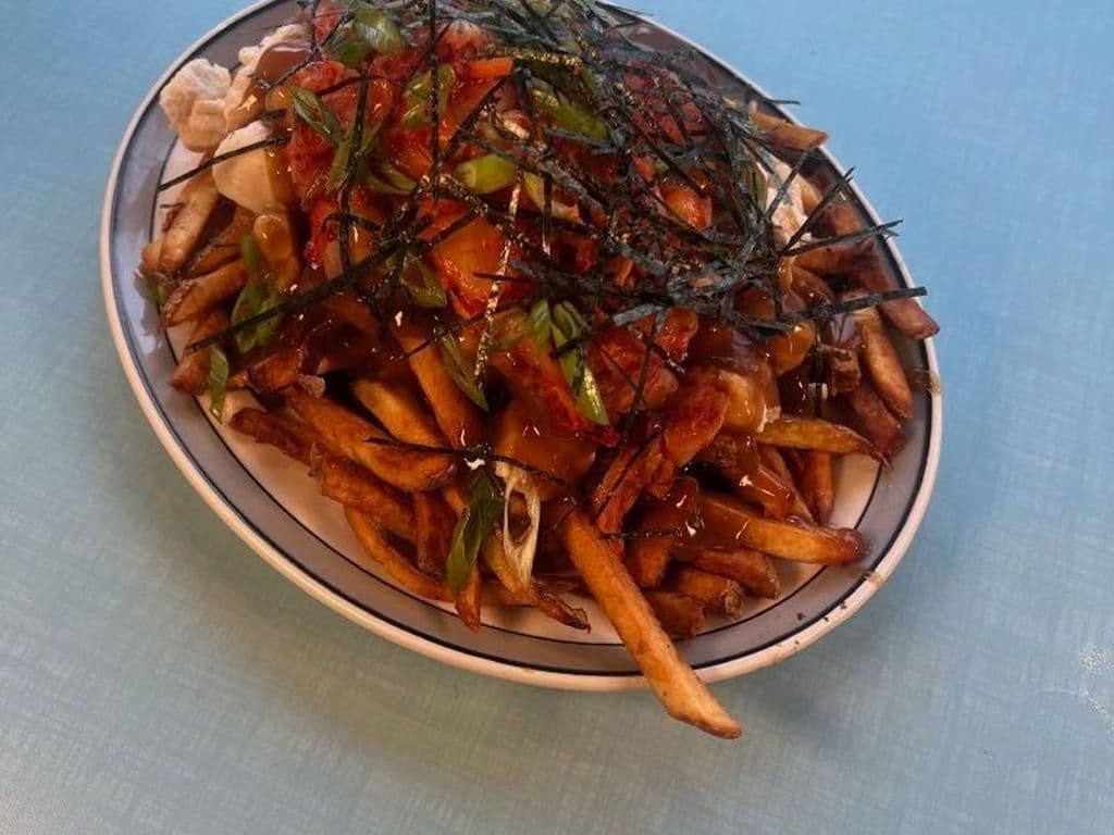 Grande Poutine Seoul