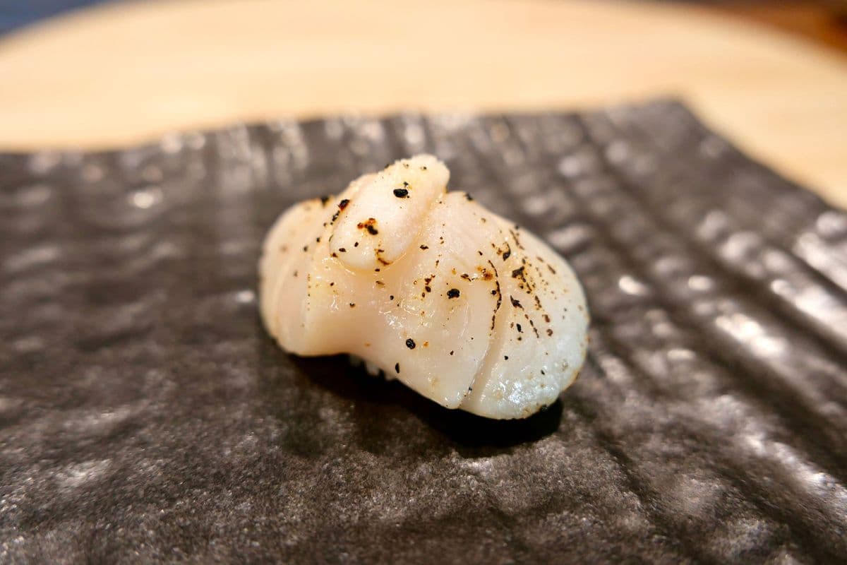 Hotate Aburi