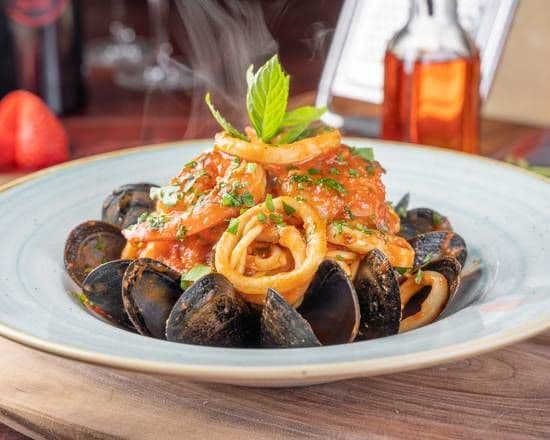 Spaghetti Alla Marinara Pasta
