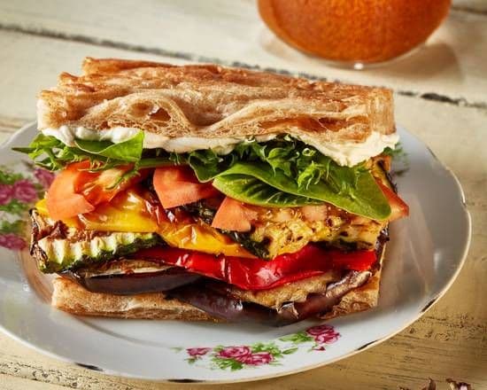 Sandwich aux légumes grillés / Grilled Vegetable Sandwich