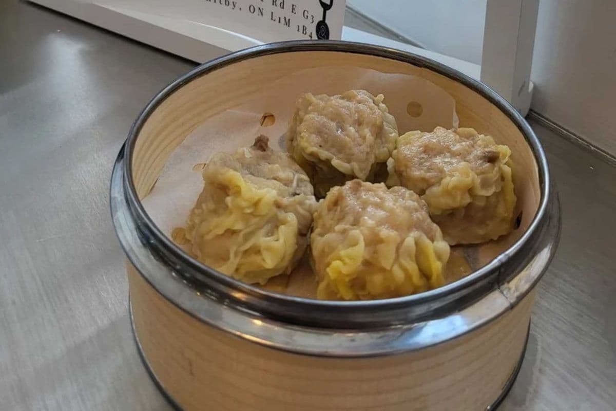 Pork & Shrimp Siu Mai (Hot Dim Sum - 4 pieces) (4 pieces)