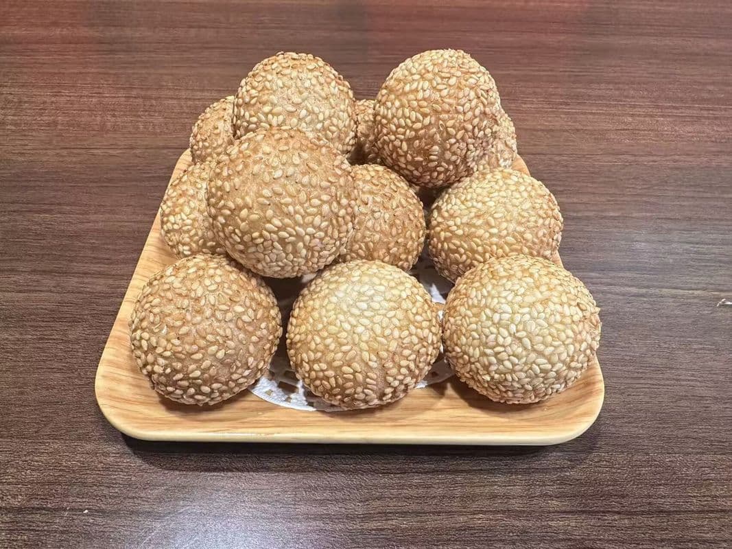 V19 Red Bean Sesame Balls / V19 素红豆芝麻球