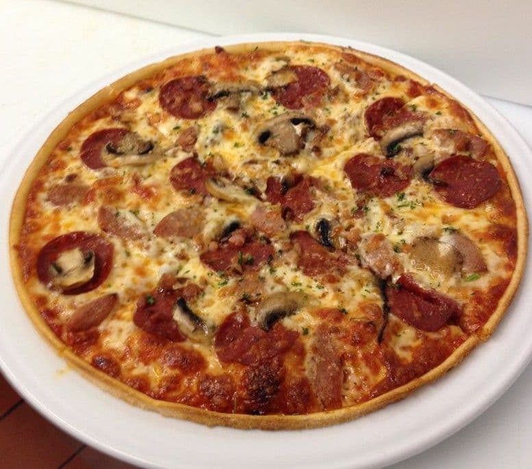 Carnivore Pizza