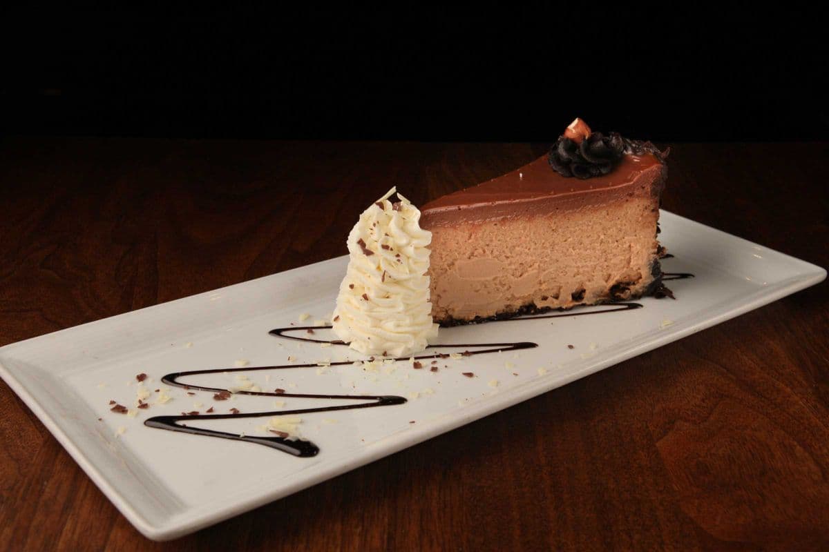 Caramel Pecan Cheesecake