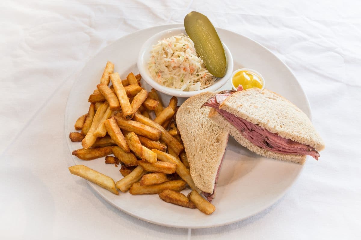 Club au smoked meat