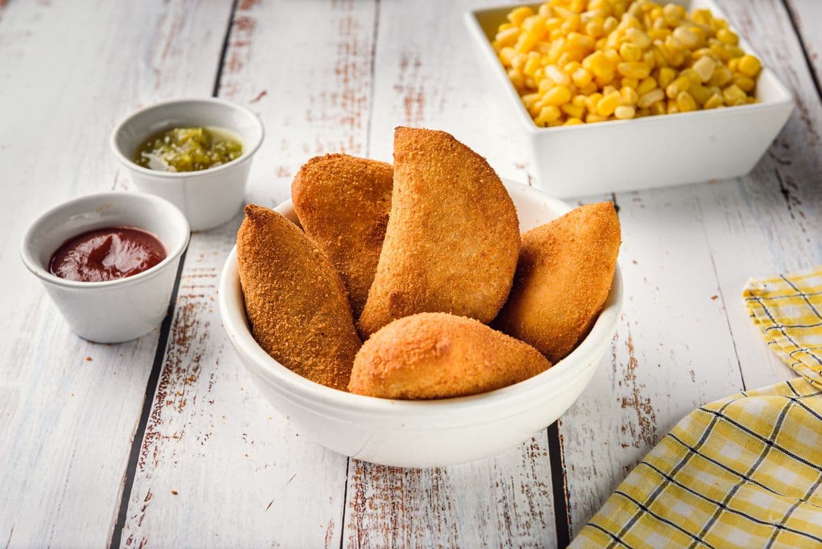 Risoles de Milho Mini (Mini Portuguese Sweet Corn Croquettes) (10 pcs)