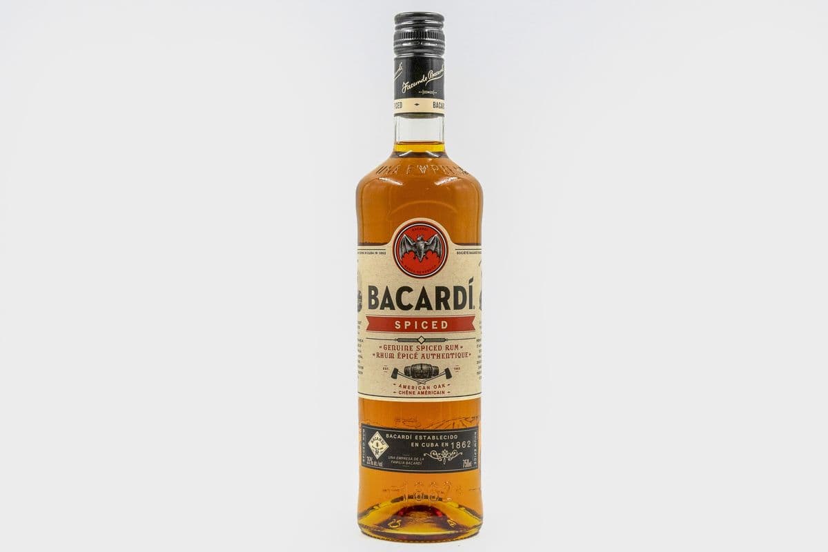 Bacardi Spiced (750 ml) (1 x 750)