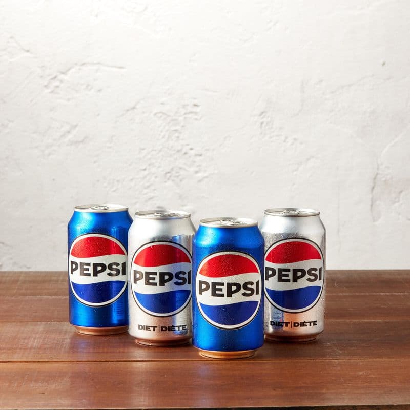 4 Canned Pepsi Drinks / 4 Boisson Pepsi en canette