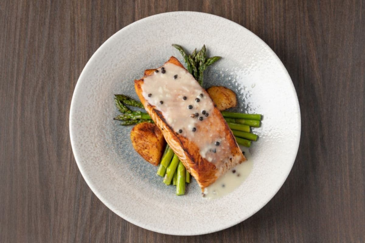 Atlantic Salmon (8 oz)