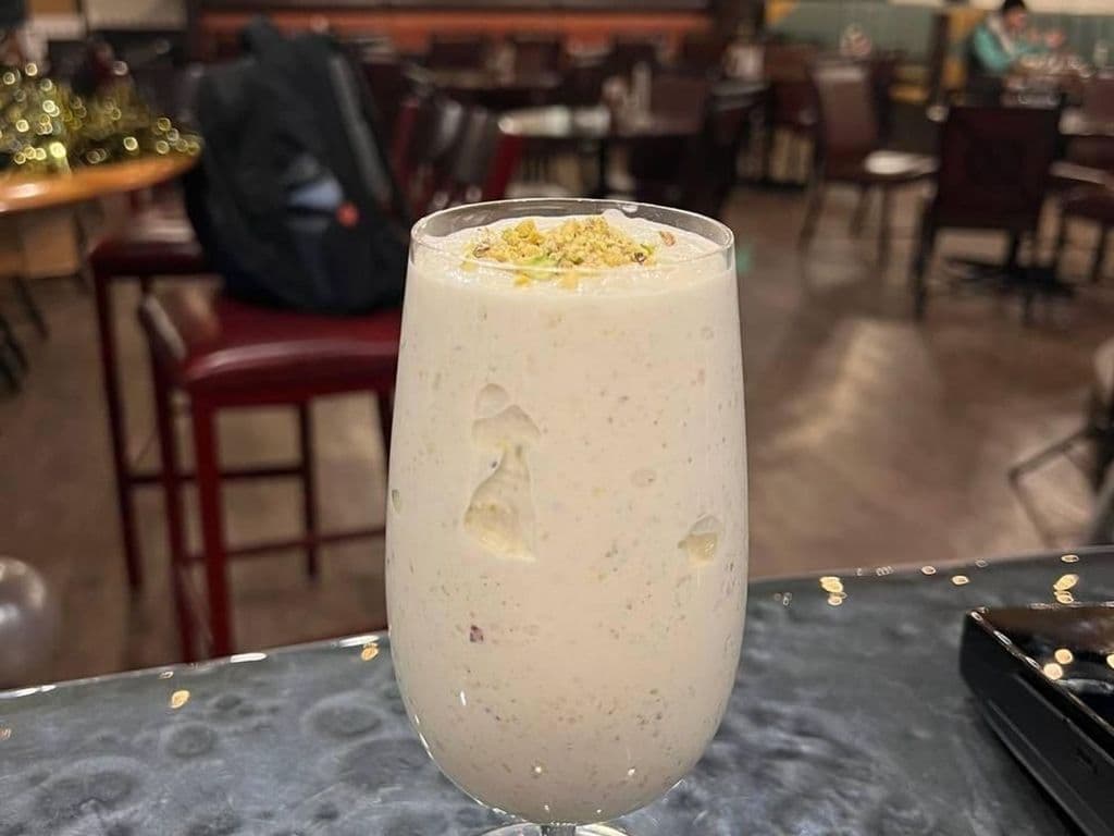 Pistachio Milkshake