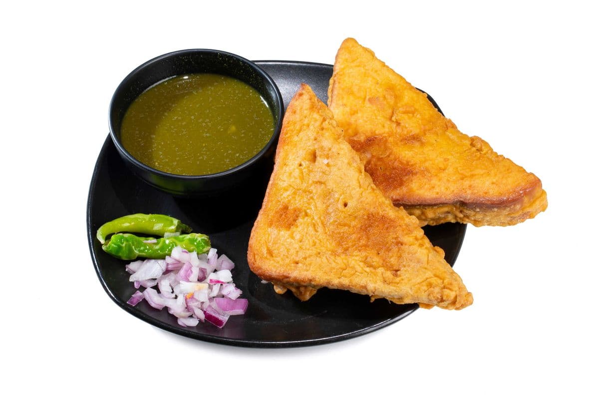 Bread Pakora (2 pcs)