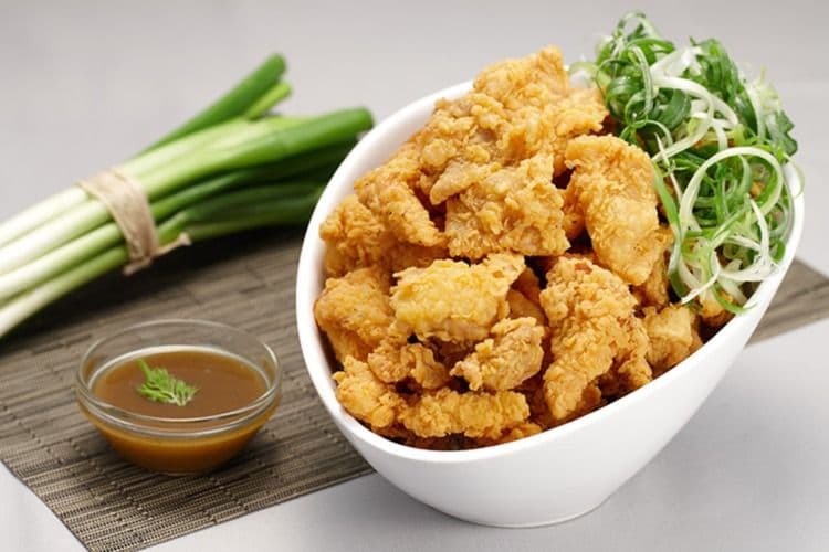 Spring Green Onion (Padak) K-Popcorn Chicken