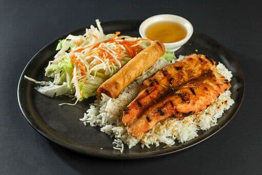 Saumon grillé / Grilled Salmon