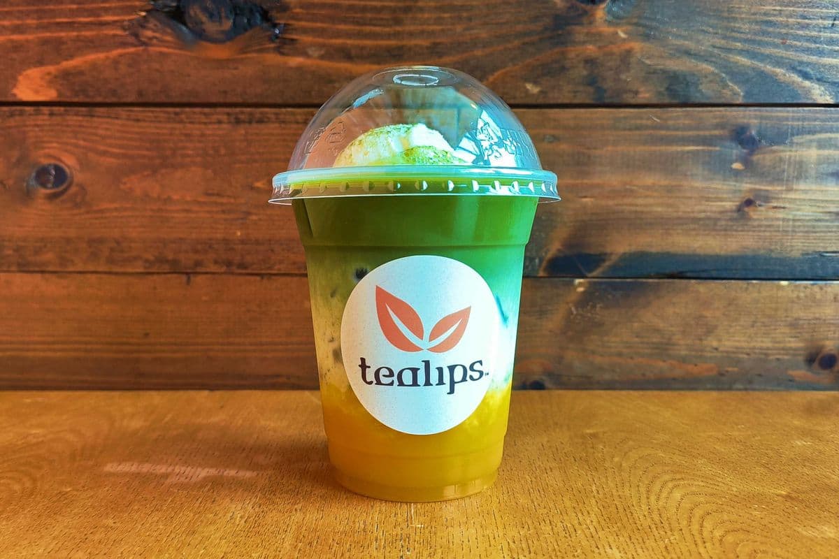 Mango Matcha Latte (Iced Only) (12 oz)