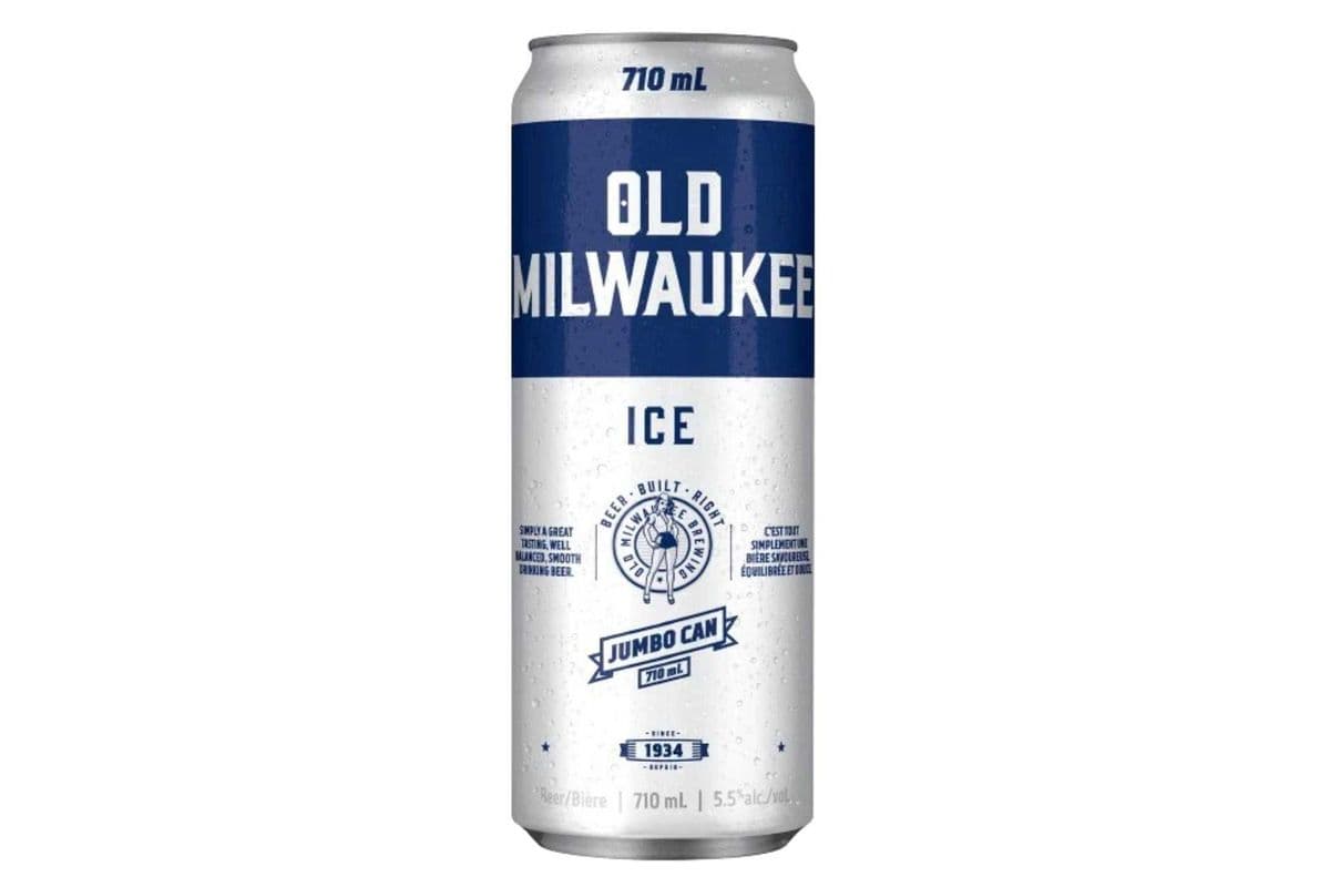 Old Milwaukee Ice (710 ml)
