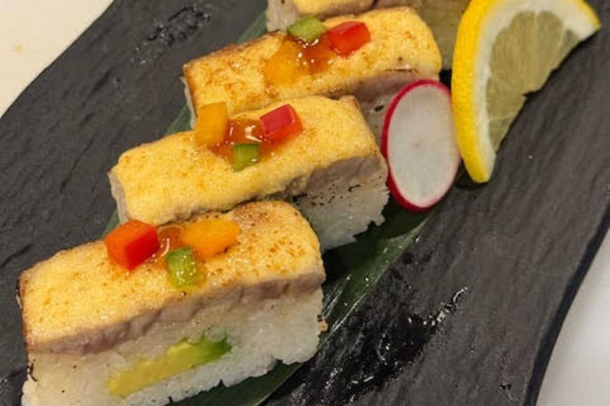 Sake / Salmon Torched(8 pcs)