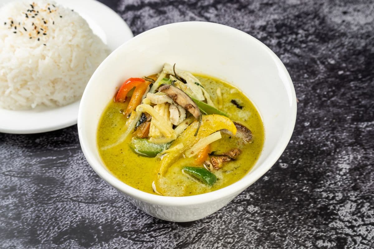 G1. Gaeng Kiew Whon