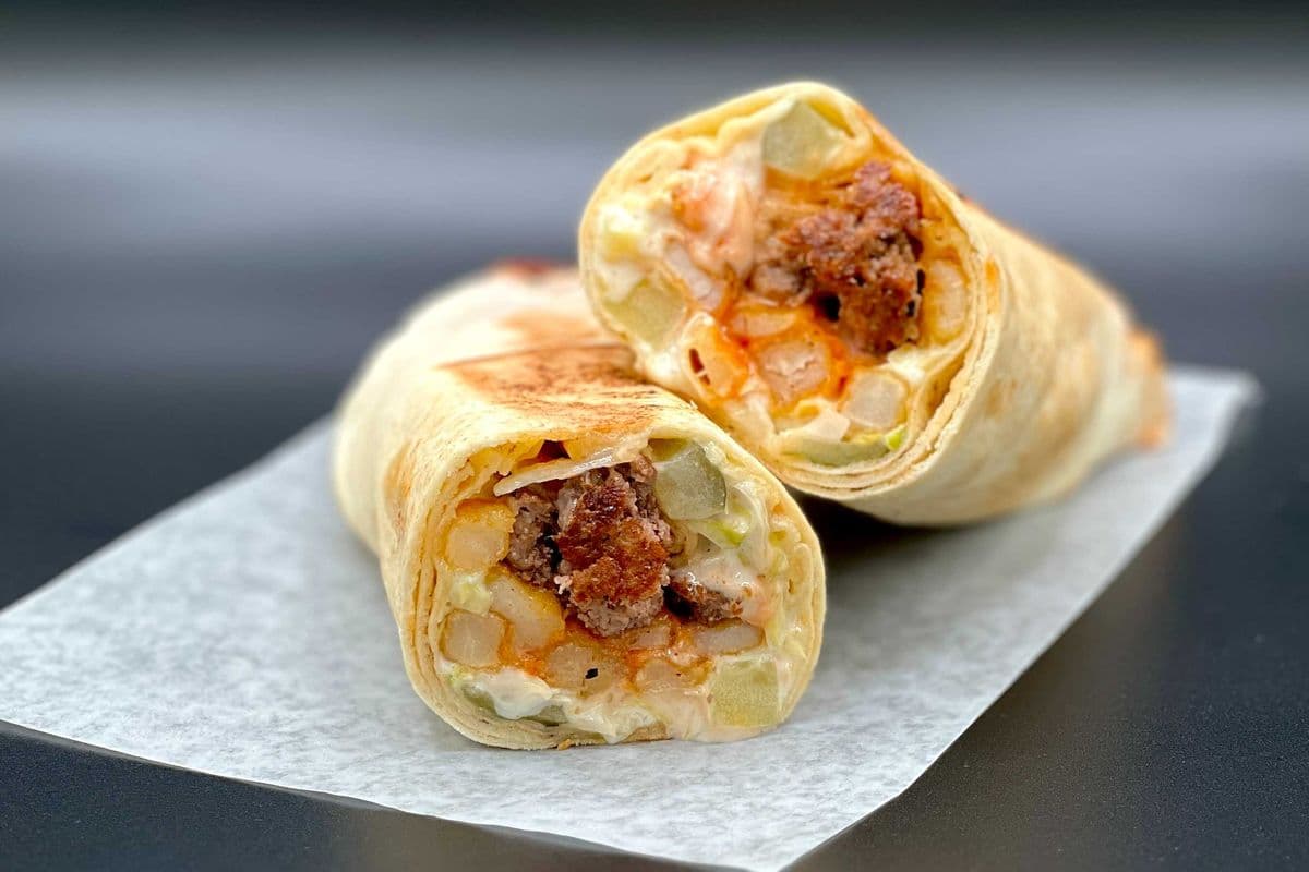 Mediterranean Beef Wrap (Large)