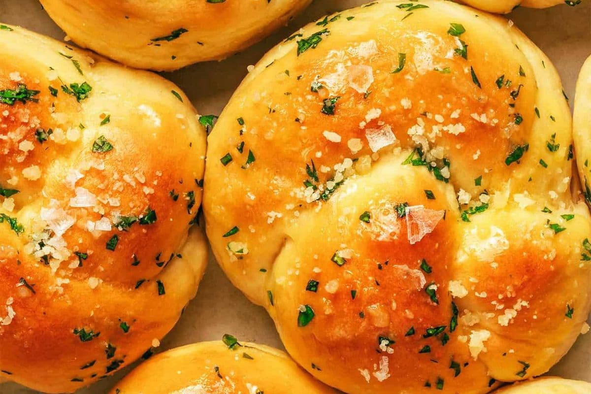 Garlic Knots