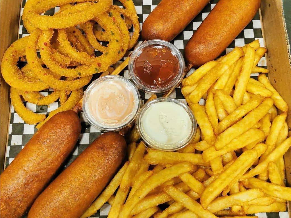 Skip Kids Platter/Corn Dog Platter