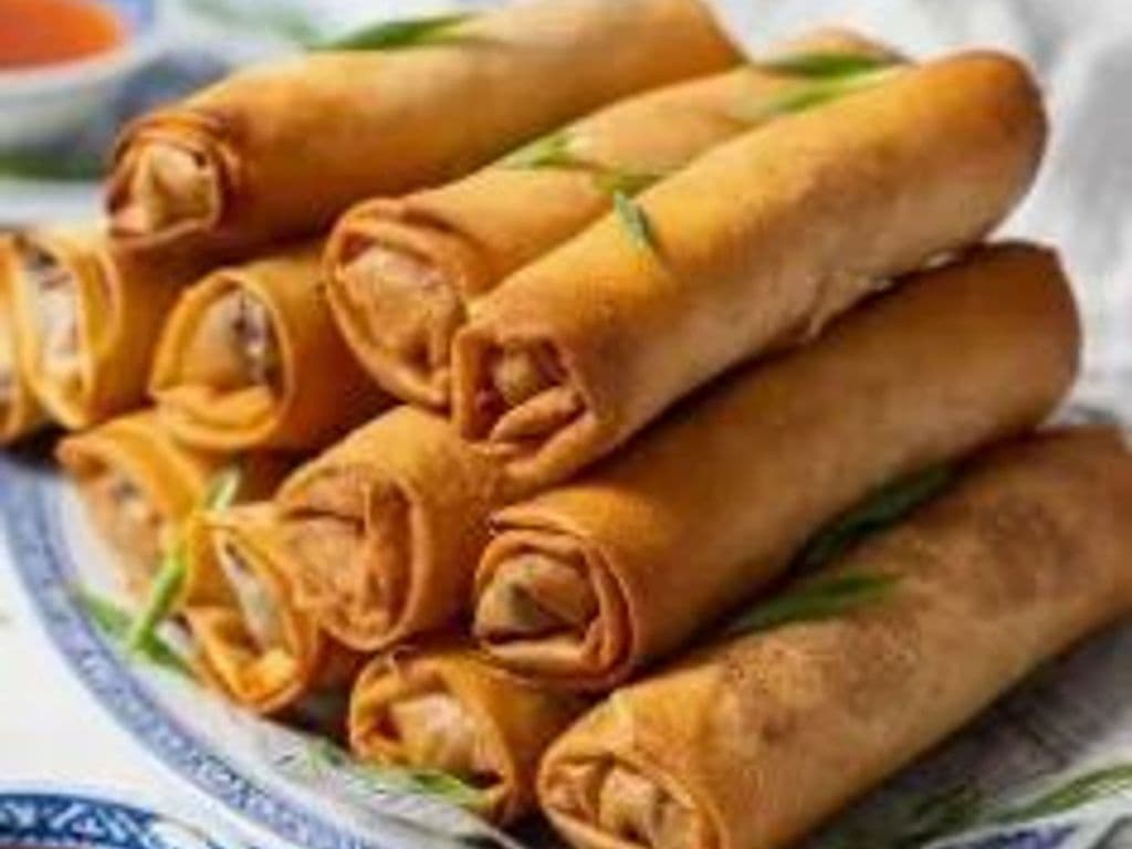 Veg Noodle Spring Roll (9pcs)