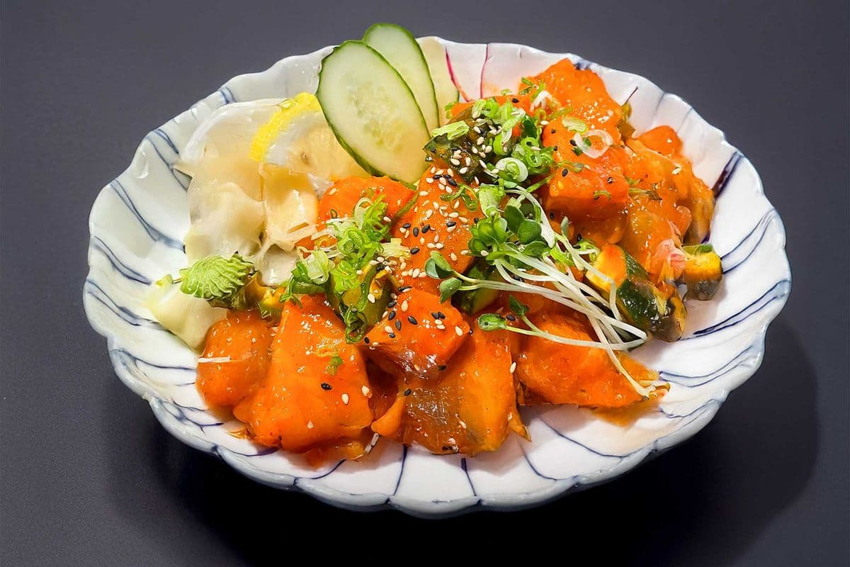 Spicy Salmon Sashimi