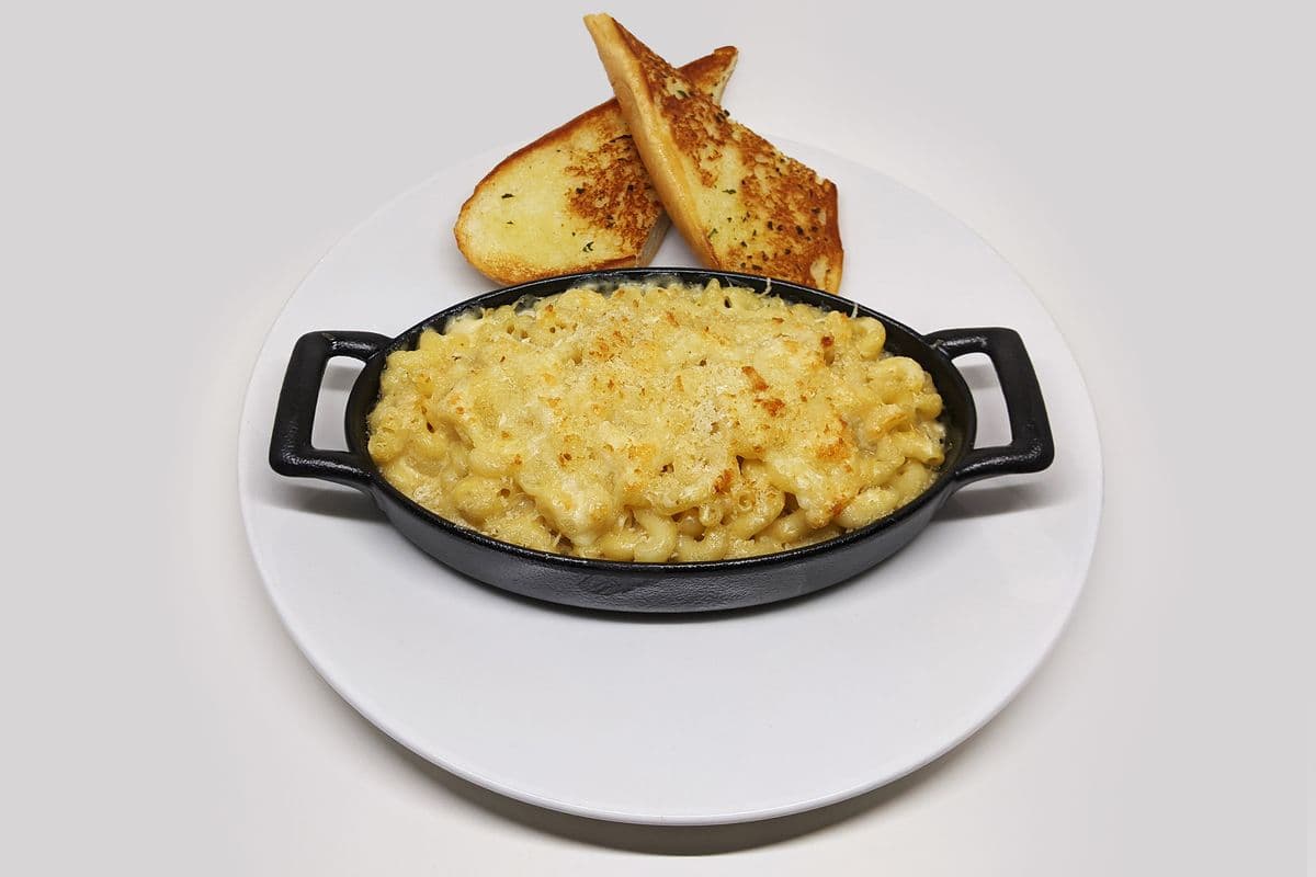 Baked Macaroni and Cheese Pasta
