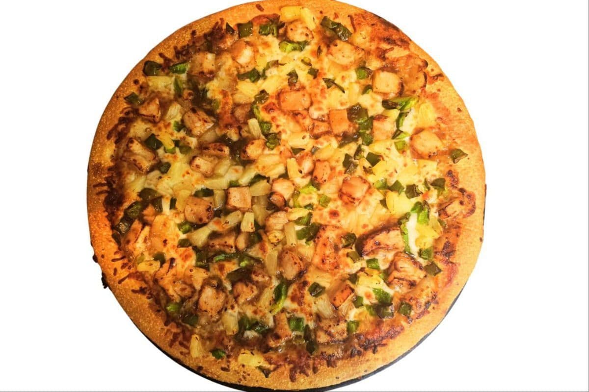 13. Honey Garlic Chicken Pizza