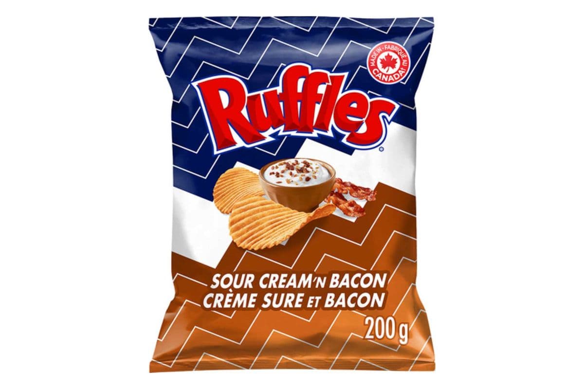 Ruffles Sour Cream 'N Bacon Chips (200 g)