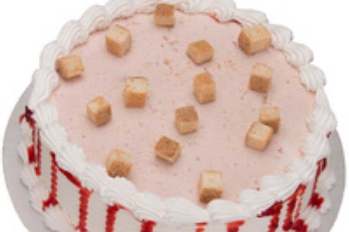 8" Strawberry Cheesecake Blizzard® Cake