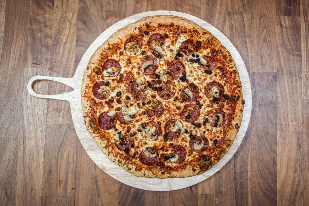 Canadian Prime (14" Large)
