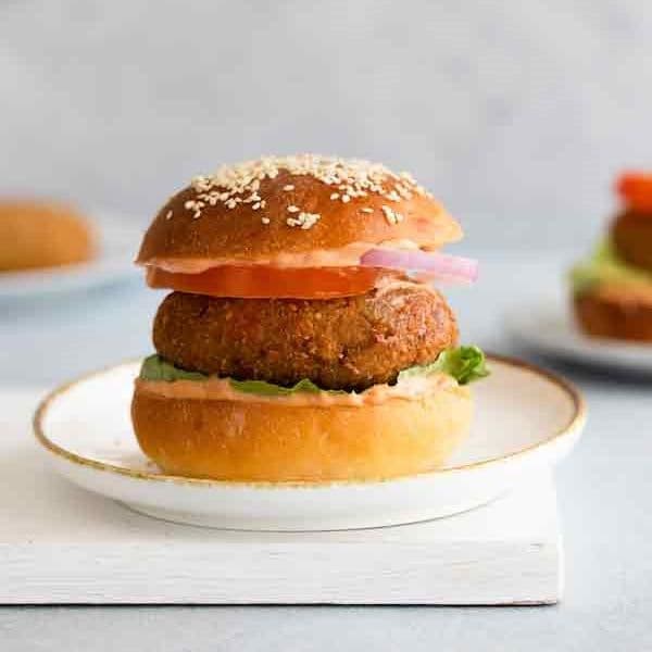Aloo Tikki Burger 