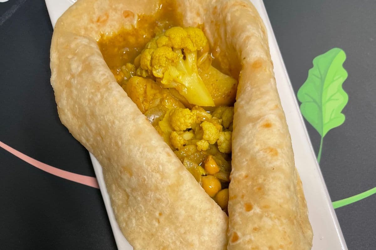 Curry & Dhal Puri