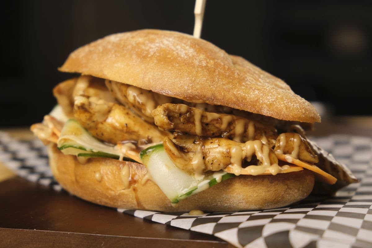 Chicken Banh Mi