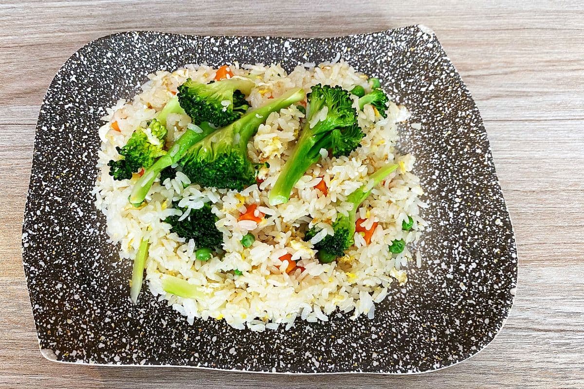 40. Riz frit aux légumes