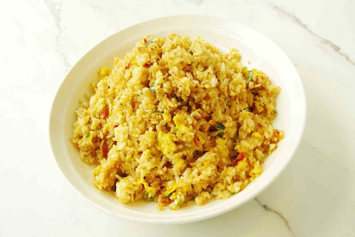 Fried Rice with Sakura Shrimps 櫻花蝦炒飯