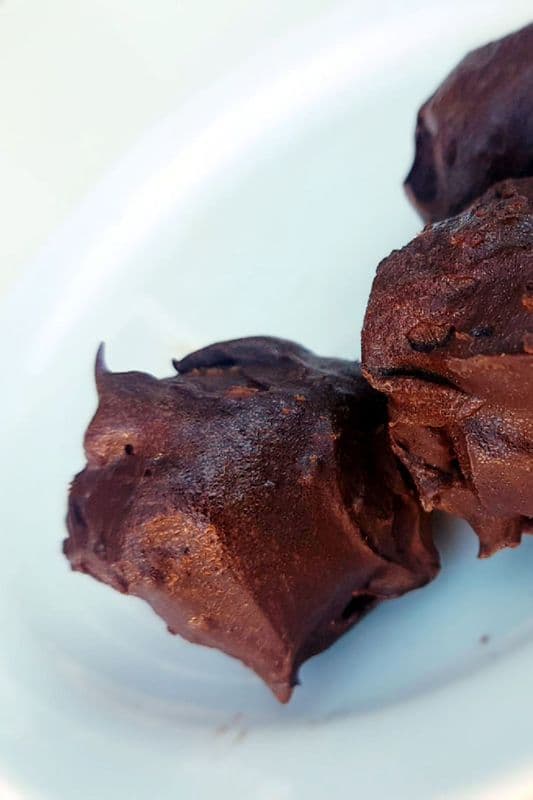 Chocolate Coconut Truffles (3 pcs)