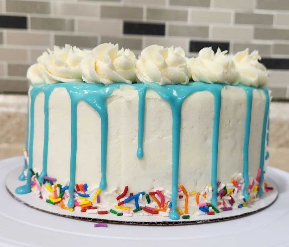 White Vanilla Cake with Blue Chocolate Ganache Drip - 7" whole Cake