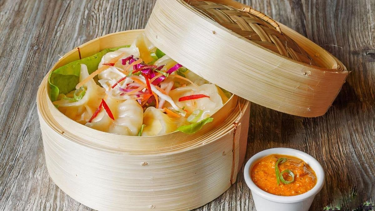Paneer Mirch Momos
