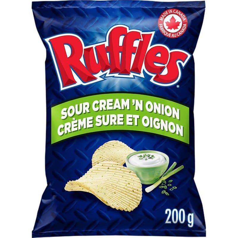 Ruffles Sour Creme 'N Onion Chips Bag (200 g)