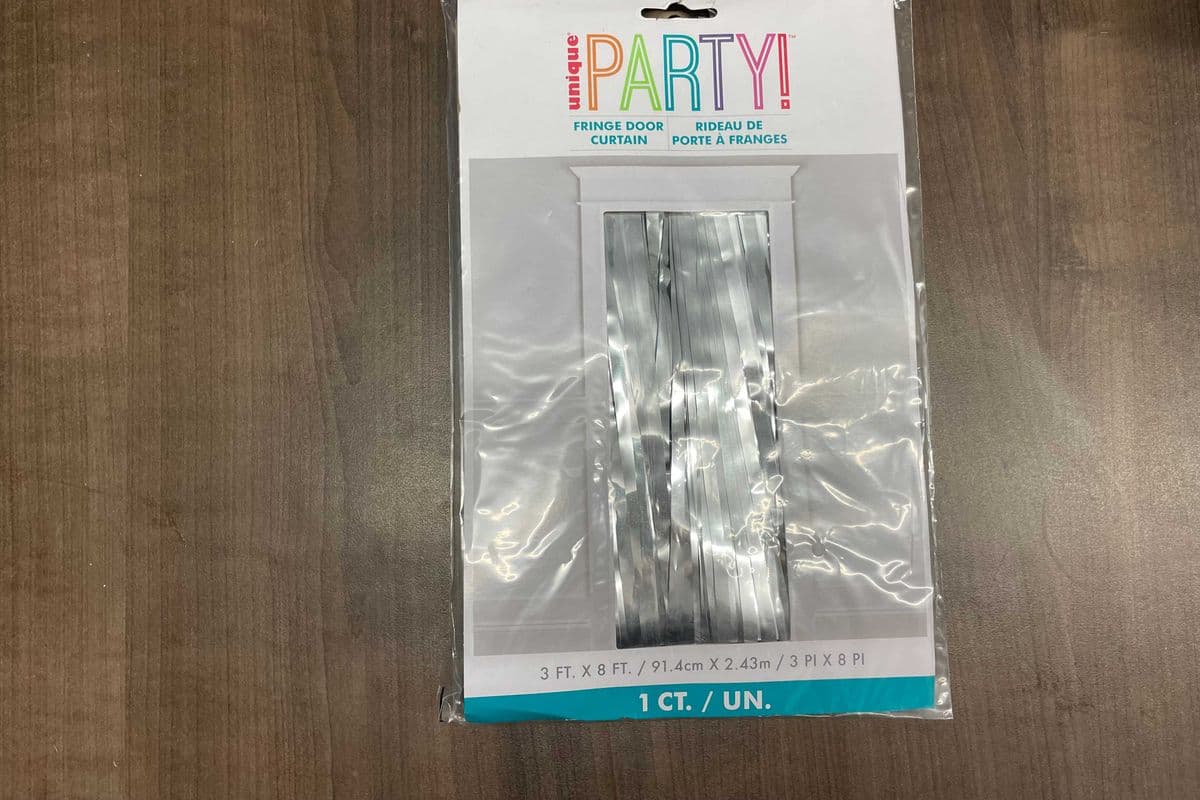 Curtain Silver Fringe Door 3X8