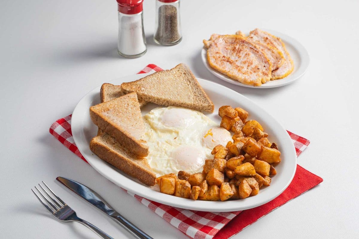 Eggs and Peameal Bacon