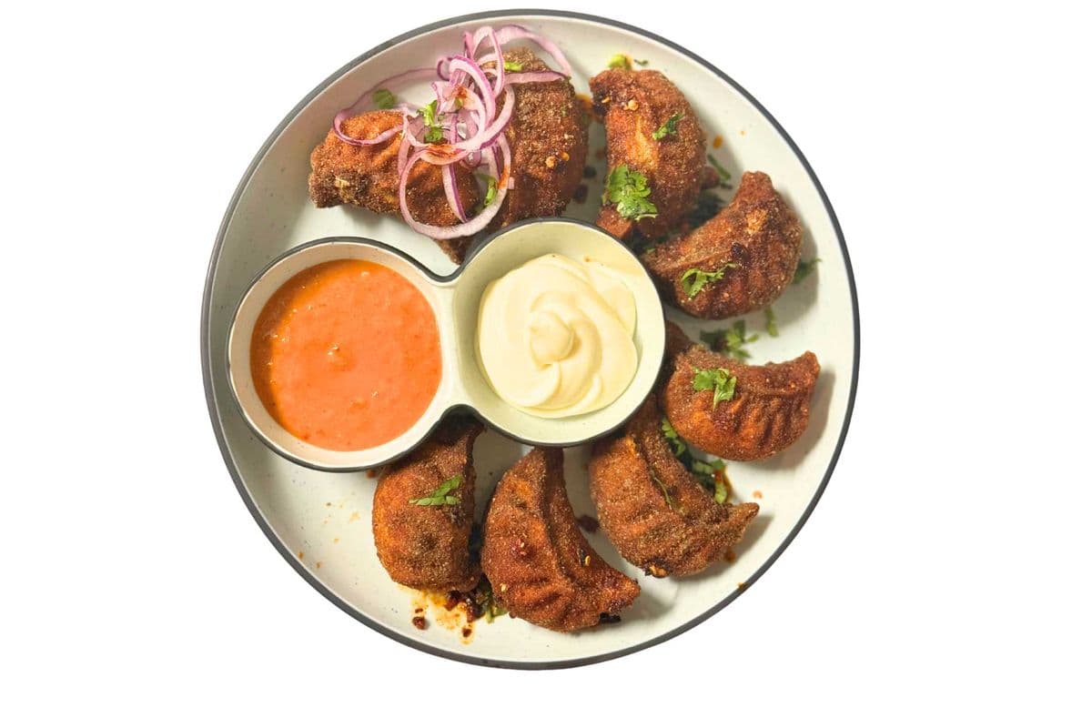 Kurkure Chicken Momos (8 Pcs)