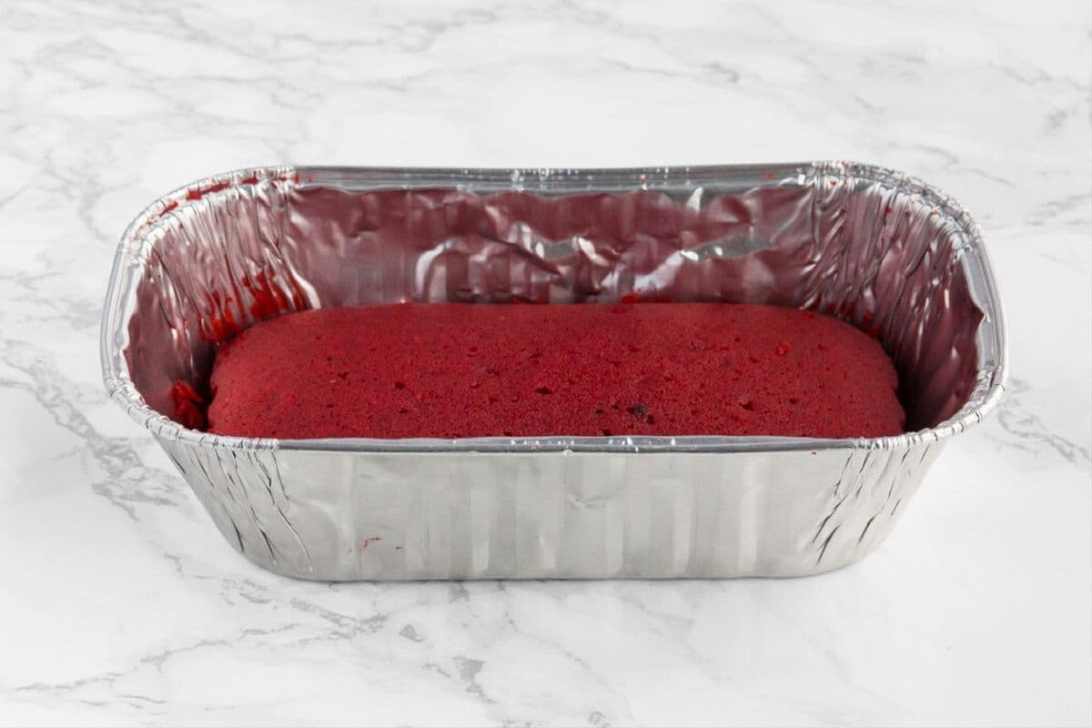 Plain Red Velvet Cake (500g) (1 pc)