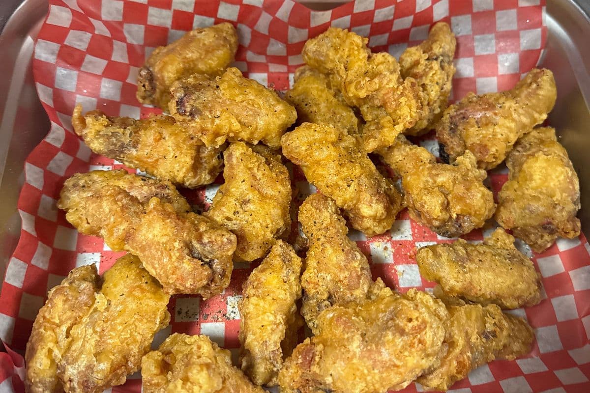 Deep Fried Chicken Wings