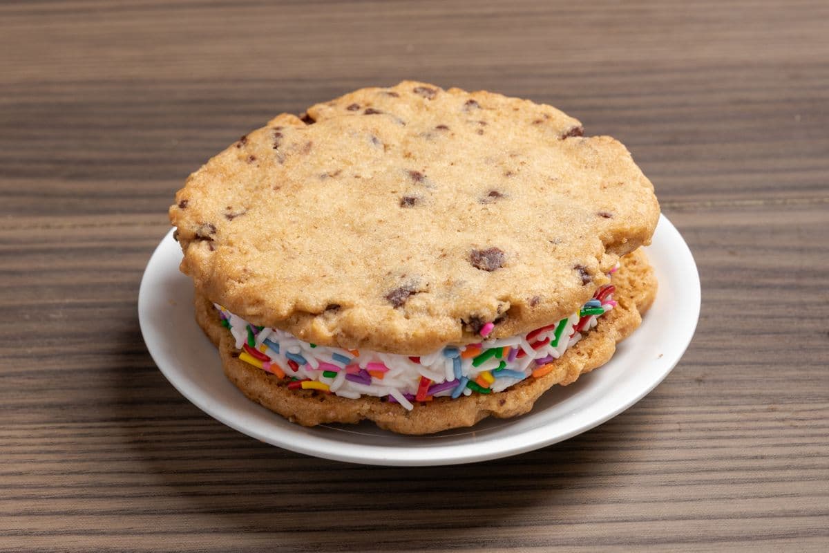 Chocolate Chunk Sandwich Cookie with Vanilla Ice Cream and Rainbow Sprinkles