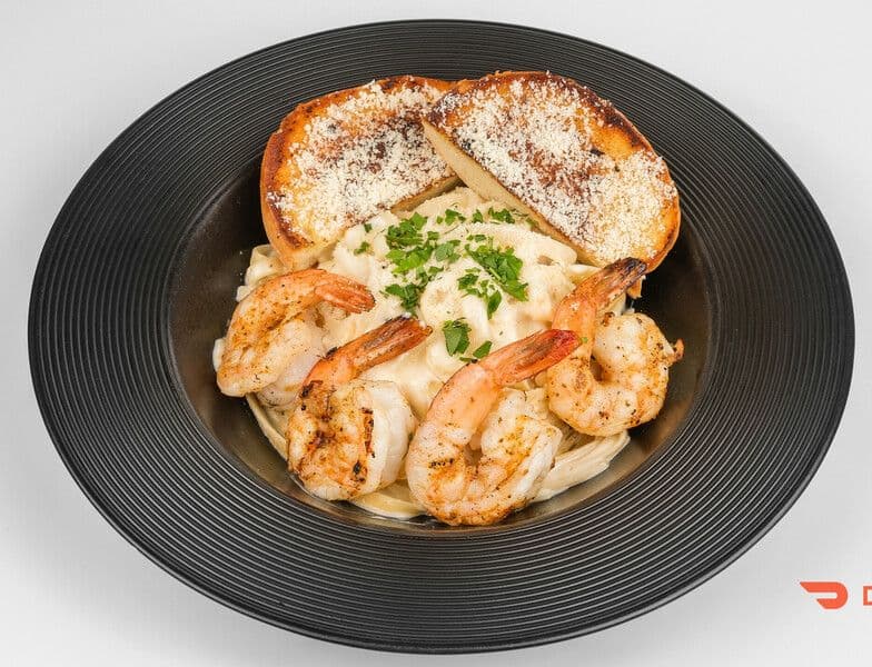 SHRIMP FETTUCCINE ALFREDO