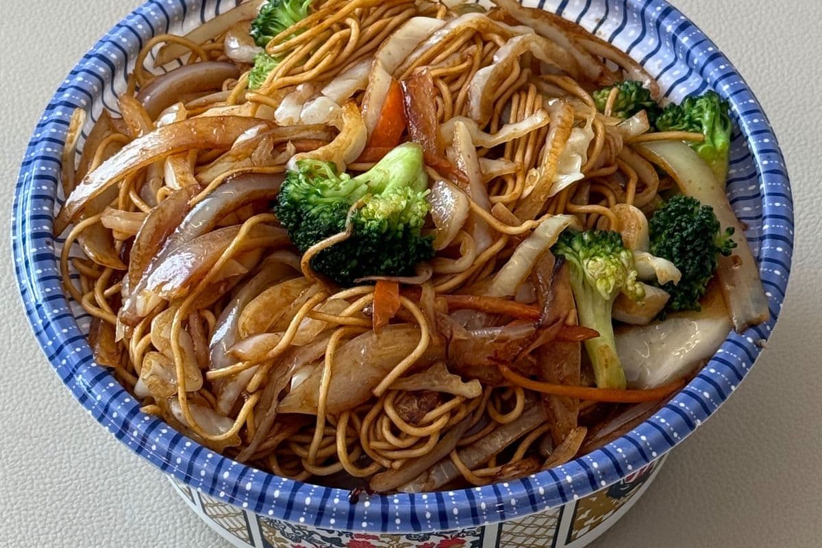 Stir fried House Lo Mein noodles 🍜