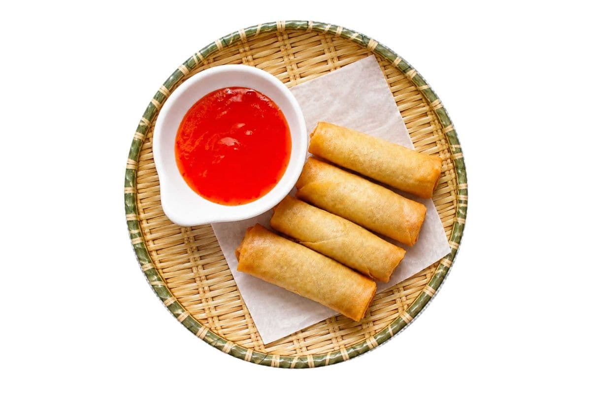 V1. Deep-Fried Vegetarian Spring Rolls (4 pcs)
