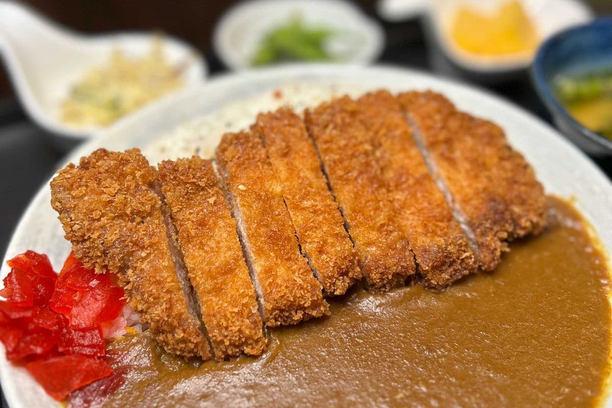 Chicken Thigh Katsu Curry 雞腿肉吉列咖喱飯